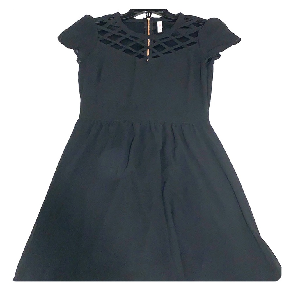 Black dress with front diamond cut